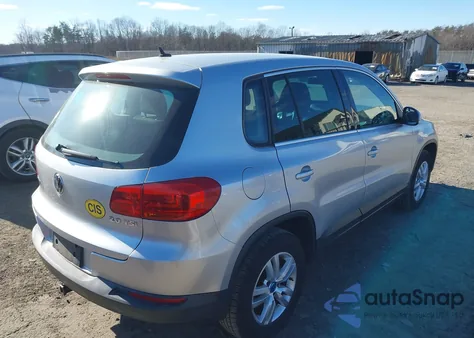 2012 Volkswagen Tiguan S из США, поврежденный, VIN WVGAV7AX3CW524248